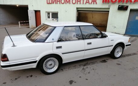 Toyota Crown, 1985 год, 1 500 000 рублей, 12 фотография
