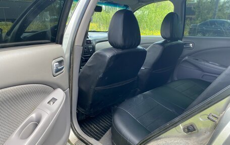 Nissan Almera, 2002 год, 290 000 рублей, 9 фотография