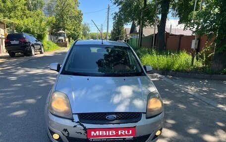 Ford Fiesta, 2007 год, 279 000 рублей, 2 фотография