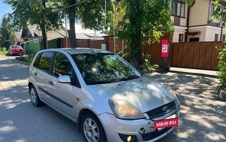 Ford Fiesta, 2007 год, 279 000 рублей, 3 фотография