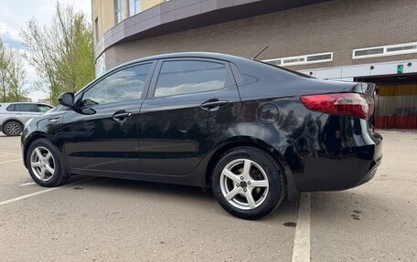 KIA Rio III рестайлинг, 2013 год, 870 000 рублей, 2 фотография
