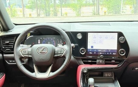 Lexus NX, 2022 год, 3 760 000 рублей, 13 фотография