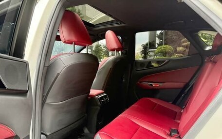 Lexus NX, 2022 год, 3 760 000 рублей, 17 фотография