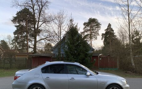 BMW 5 серия, 2003 год, 699 000 рублей, 6 фотография