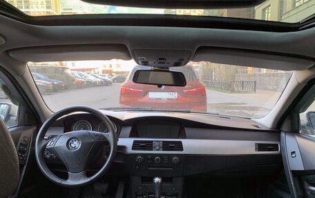 BMW 5 серия, 2003 год, 699 000 рублей, 10 фотография