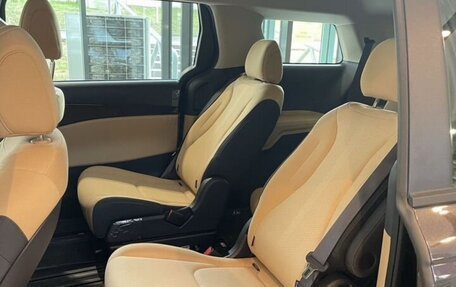 KIA Carnival, 2022 год, 3 700 000 рублей, 11 фотография
