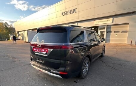 KIA Carnival, 2022 год, 3 700 000 рублей, 5 фотография