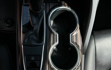 Toyota Camry, 2020 год, 3 300 000 рублей, 15 фотография