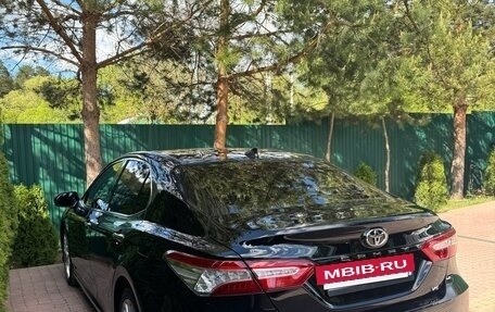 Toyota Camry, 2020 год, 3 300 000 рублей, 7 фотография
