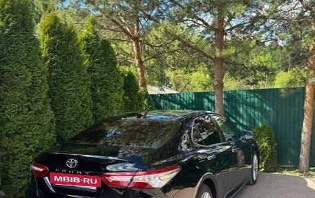 Toyota Camry, 2020 год, 3 300 000 рублей, 6 фотография