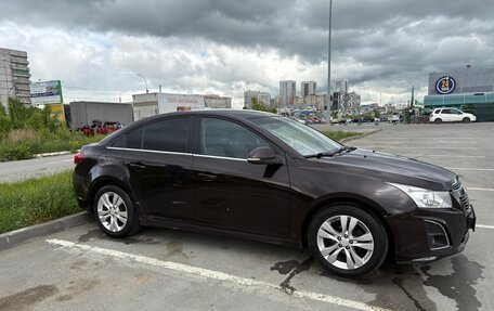Chevrolet Cruze II, 2014 год, 930 000 рублей, 3 фотография