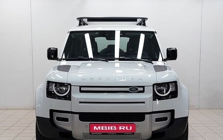 Land Rover Defender II, 2021 год, 4 839 000 рублей, 2 фотография