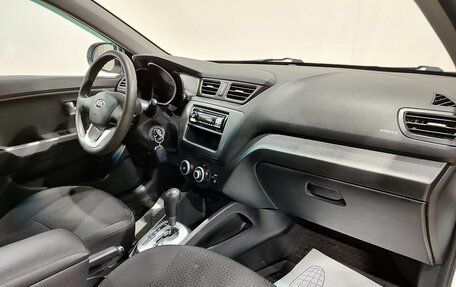 KIA Rio III рестайлинг, 2013 год, 830 000 рублей, 14 фотография