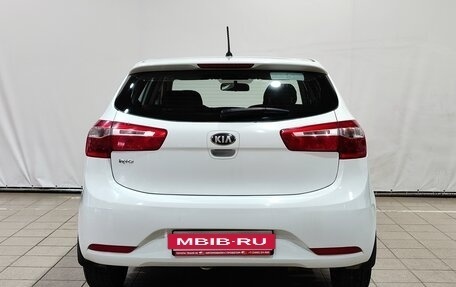 KIA Rio III рестайлинг, 2013 год, 830 000 рублей, 6 фотография