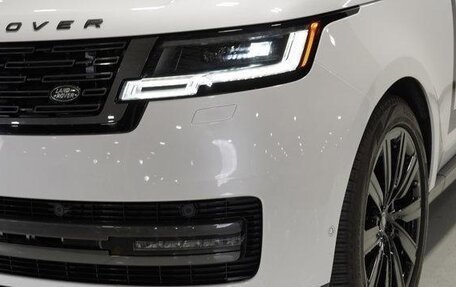 Land Rover Range Rover IV рестайлинг, 2022 год, 9 756 000 рублей, 2 фотография