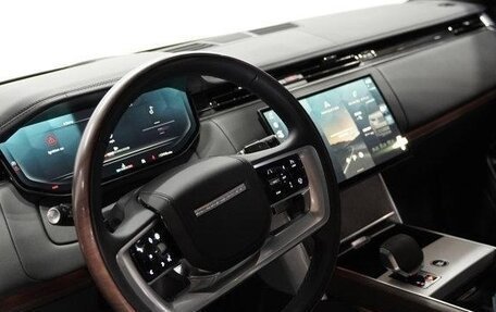 Land Rover Range Rover IV рестайлинг, 2022 год, 9 756 000 рублей, 8 фотография