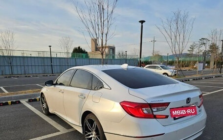 Honda Accord IX рестайлинг, 2022 год, 1 900 000 рублей, 3 фотография