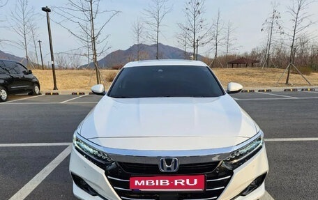 Honda Accord IX рестайлинг, 2022 год, 1 900 000 рублей, 2 фотография