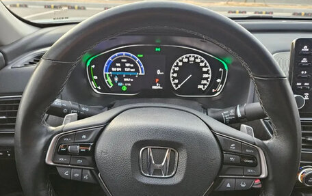Honda Accord IX рестайлинг, 2022 год, 1 900 000 рублей, 13 фотография