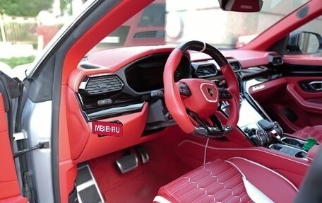 Lamborghini Urus I, 2021 год, 34 000 000 рублей, 11 фотография