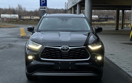 Toyota Highlander, 2025 год, 5 650 000 рублей, 3 фотография