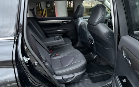 Toyota Highlander, 2025 год, 5 650 000 рублей, 30 фотография