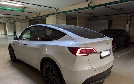 Tesla Model Y I, 2023 год, 5 300 000 рублей, 3 фотография