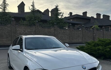 BMW 3 серия, 2016 год, 2 340 000 рублей, 1 фотография