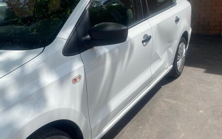 Volkswagen Polo VI (EU Market), 2015 год, 680 000 рублей, 3 фотография