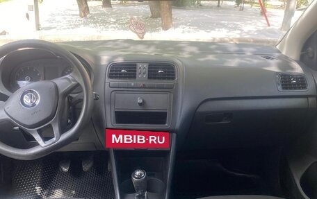 Volkswagen Polo VI (EU Market), 2015 год, 680 000 рублей, 9 фотография