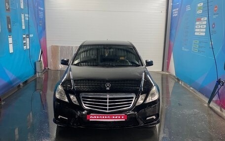 Mercedes-Benz E-Класс, 2011 год, 1 350 000 рублей, 5 фотография