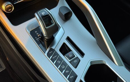 Geely Coolray I, 2022 год, 2 000 000 рублей, 17 фотография