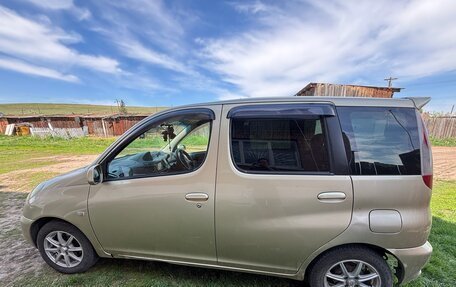 Toyota FunCargo, 2001 год, 520 000 рублей, 4 фотография