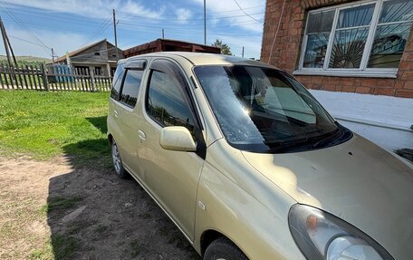Toyota FunCargo, 2001 год, 520 000 рублей, 2 фотография
