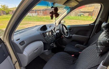 Toyota FunCargo, 2001 год, 520 000 рублей, 10 фотография