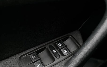 Skoda Yeti I рестайлинг, 2012 год, 949 000 рублей, 26 фотография