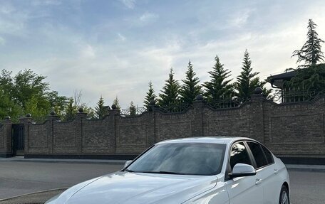 BMW 3 серия, 2016 год, 2 340 000 рублей, 5 фотография