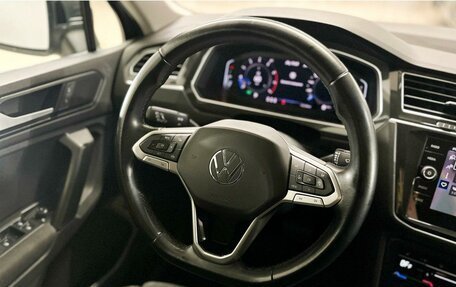 Volkswagen Tiguan II, 2021 год, 3 230 200 рублей, 9 фотография