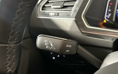 Volkswagen Tiguan II, 2021 год, 3 230 200 рублей, 14 фотография