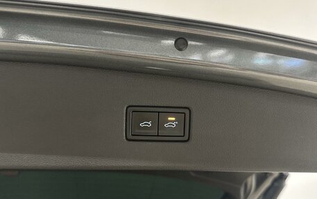 Volkswagen Tiguan II, 2021 год, 3 230 200 рублей, 22 фотография