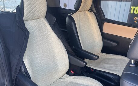 Toyota Noah III, 2014 год, 1 870 000 рублей, 13 фотография