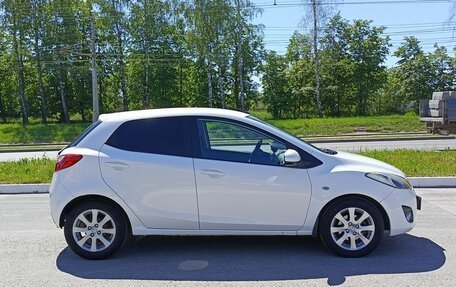 Mazda 2 III, 2012 год, 690 000 рублей, 5 фотография