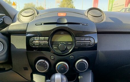 Mazda 2 III, 2012 год, 690 000 рублей, 18 фотография