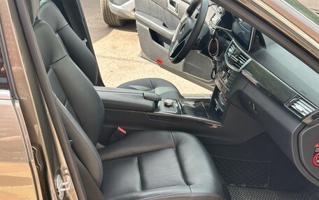 Mercedes-Benz E-Класс, 2012 год, 1 320 000 рублей, 8 фотография