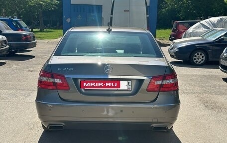 Mercedes-Benz E-Класс, 2012 год, 1 320 000 рублей, 5 фотография