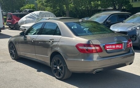 Mercedes-Benz E-Класс, 2012 год, 1 320 000 рублей, 6 фотография