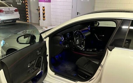 Mercedes-Benz CLA, 2021 год, 3 350 000 рублей, 2 фотография