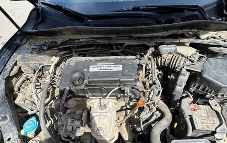 Honda Accord IX рестайлинг, 2013 год, 1 850 000 рублей, 16 фотография