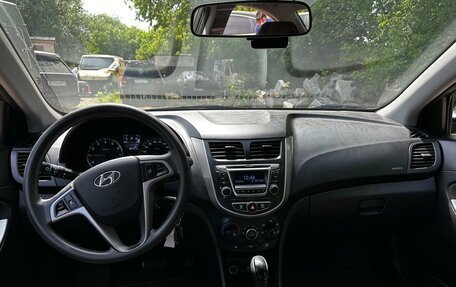 Hyundai Solaris II рестайлинг, 2016 год, 1 250 000 рублей, 6 фотография
