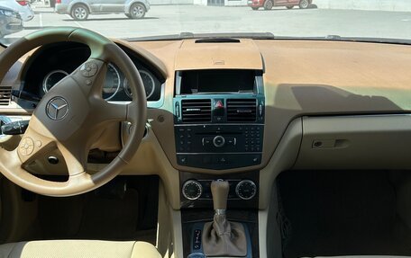 Mercedes-Benz C-Класс, 2008 год, 800 000 рублей, 8 фотография